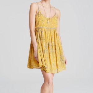 ❌SOLD❌ Free people yellow flowy sundress